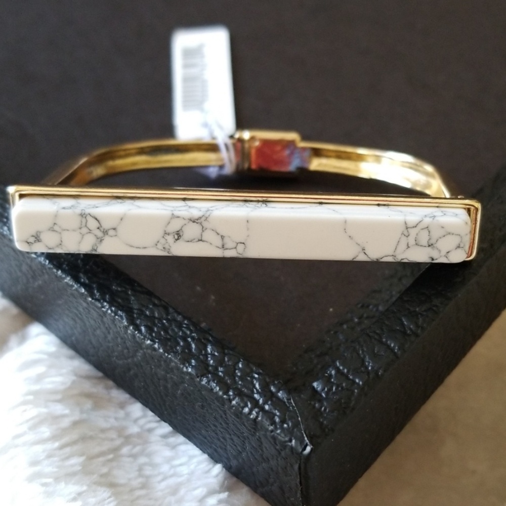 Bracelet - Picture 2 of 4